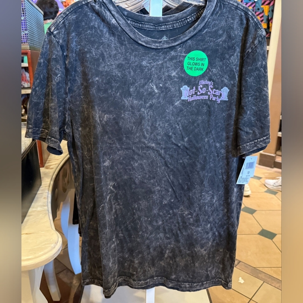 Disney Parks Gravedigger Tshirt Glows In The Dark Unisex